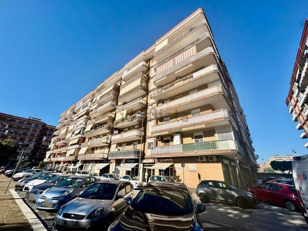 appartamento in vendita a Modugno in zona Capo Scardicchio