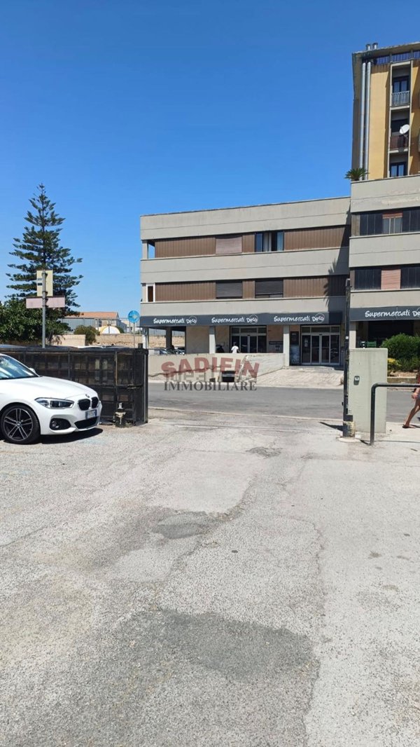 box auto in vendita a Modugno