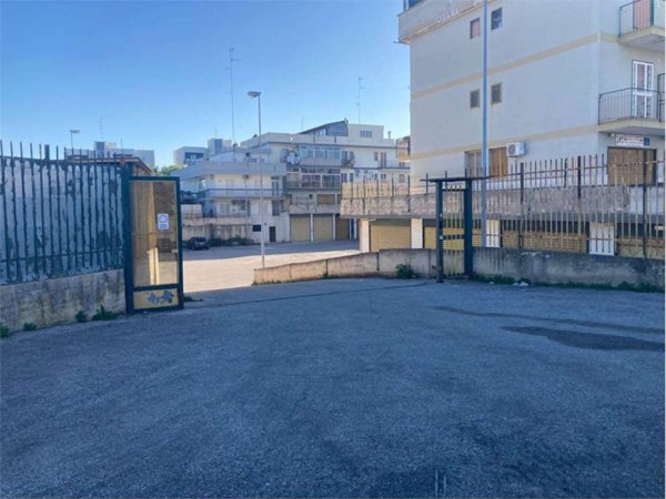 box auto in vendita a Modugno