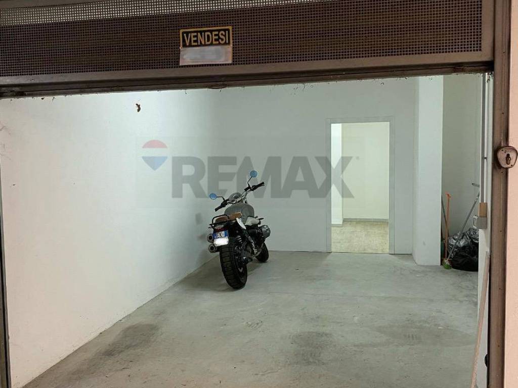 box auto in vendita a Modugno
