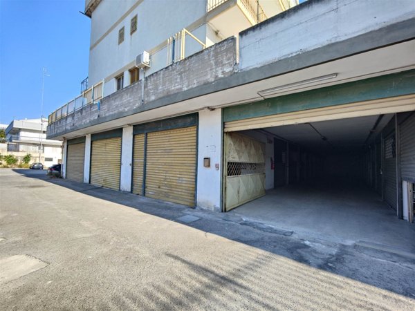box auto in vendita a Modugno