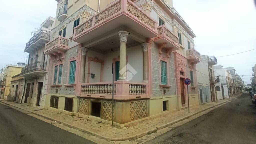 appartamento in vendita a Mola di Bari