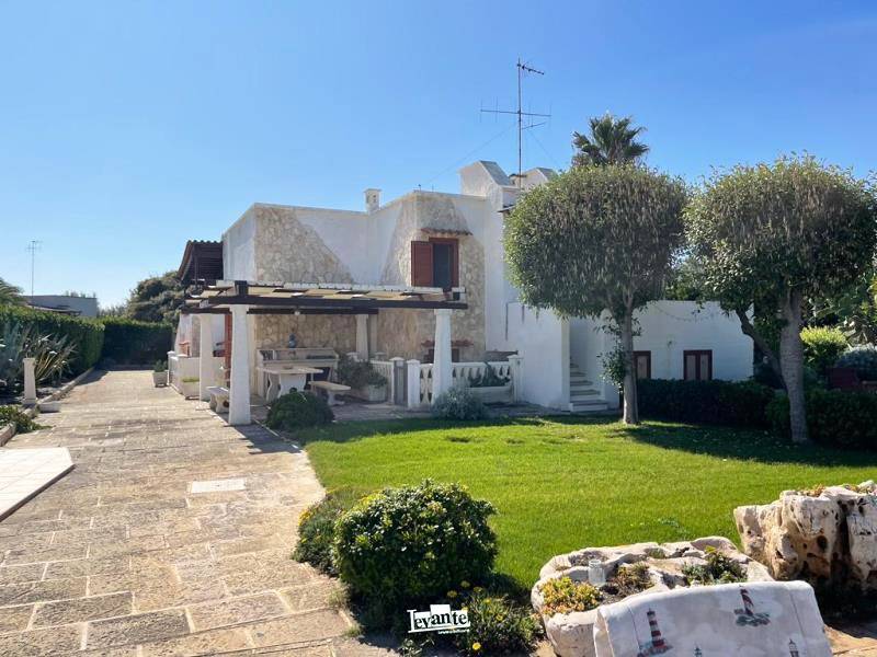 casa indipendente in vendita a Mola di Bari
