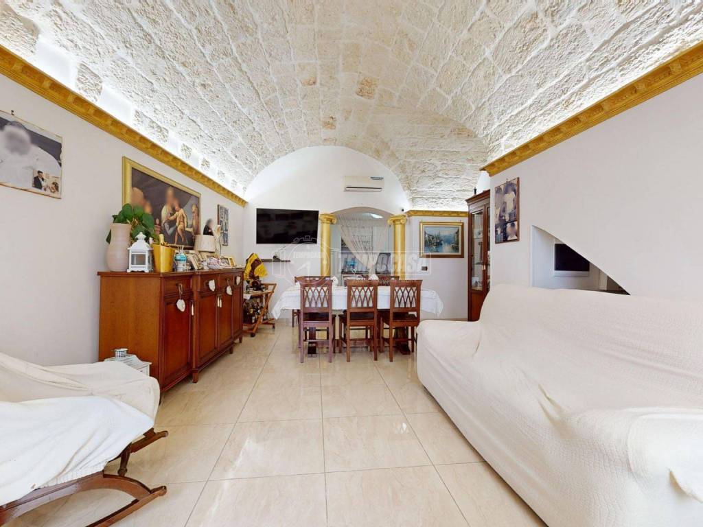 casa indipendente in vendita a Mola di Bari
