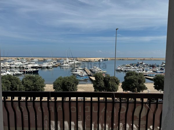 appartamento in vendita a Mola di Bari