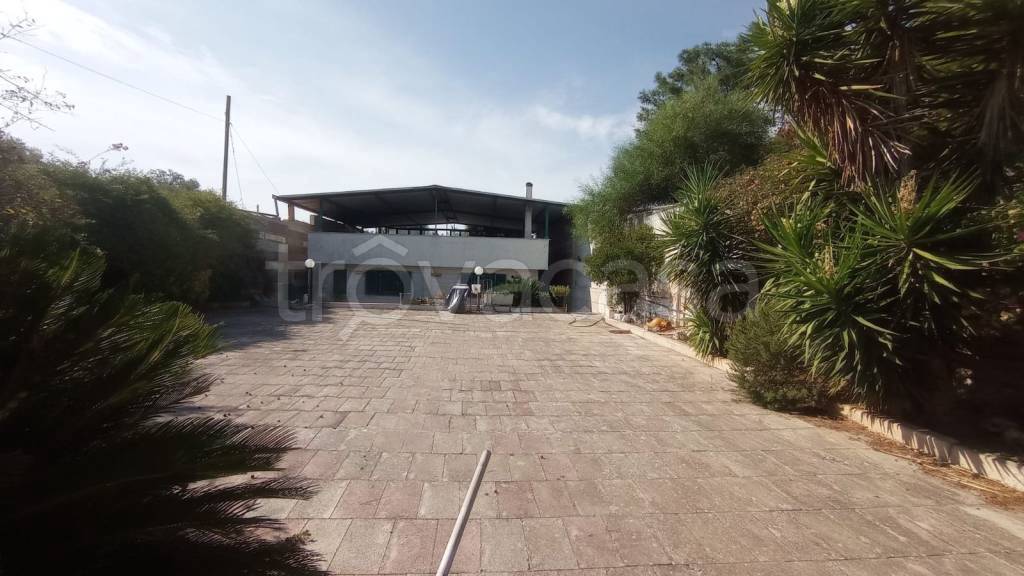 casa indipendente in vendita a Mola di Bari