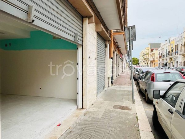 trivano in vendita a Mola di Bari