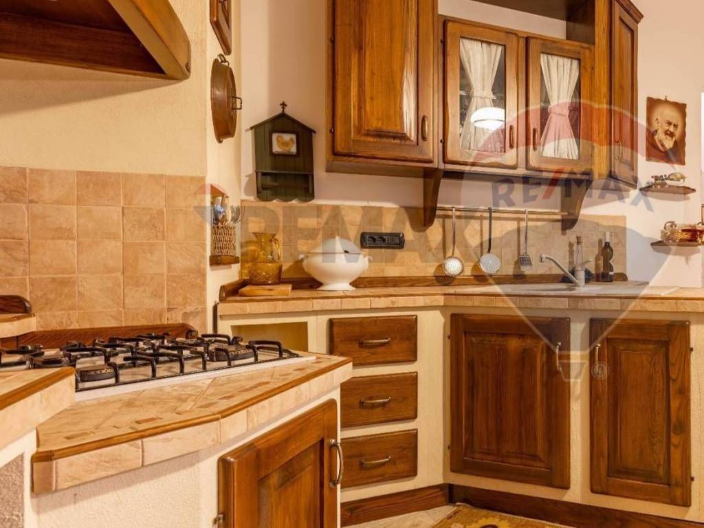 casa indipendente in vendita a Mola di Bari