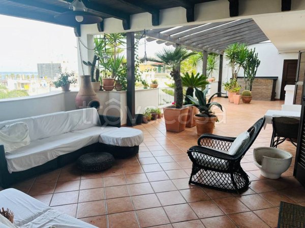 appartamento in vendita a Mola di Bari