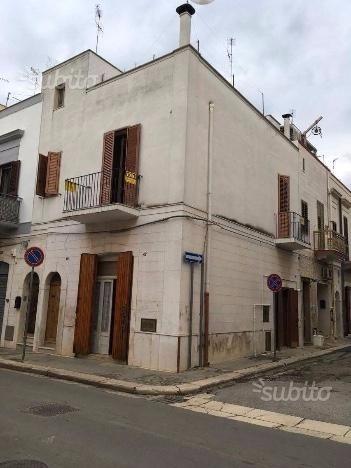 casa indipendente in vendita a Mola di Bari