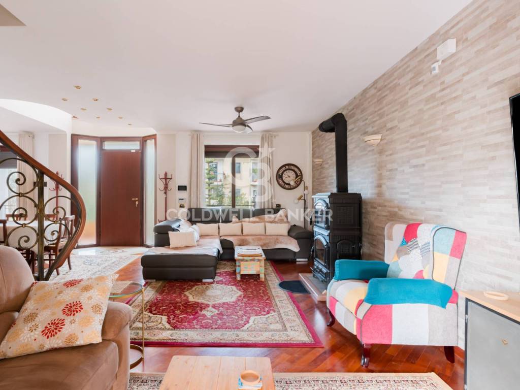 casa indipendente in vendita a Mola di Bari