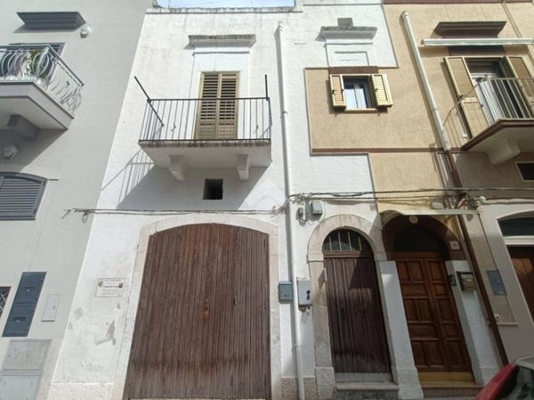 casa indipendente in vendita a Mola di Bari