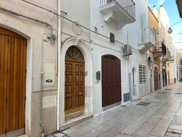 casa indipendente in vendita a Mola di Bari