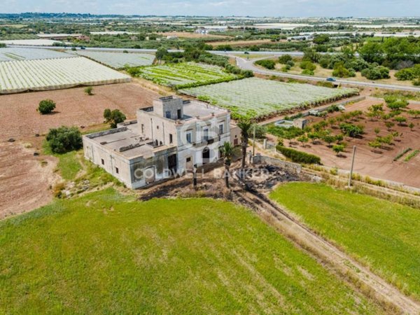 casa indipendente in vendita a Mola di Bari
