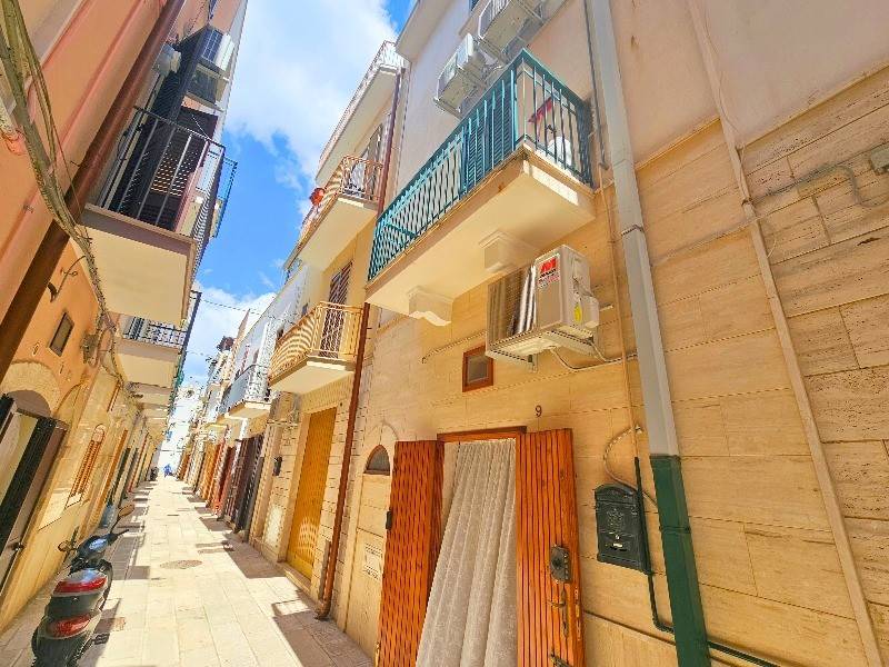 casa indipendente in vendita a Mola di Bari