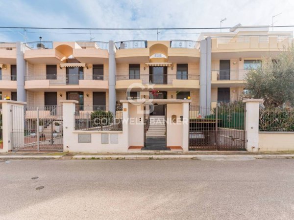 casa indipendente in vendita a Mola di Bari