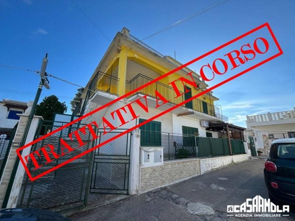 appartamento in vendita a Mola di Bari in zona Cozze