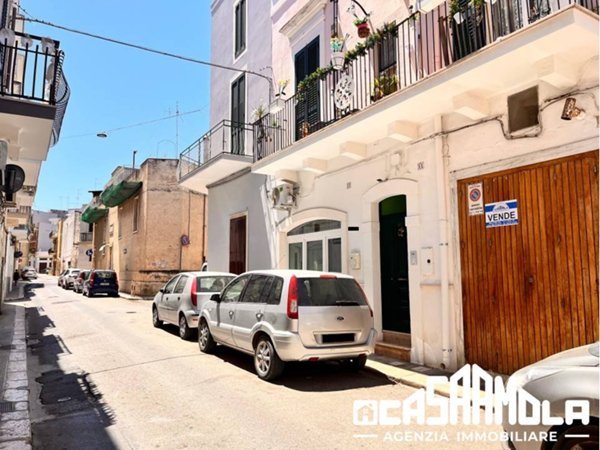 casa indipendente in vendita a Mola di Bari