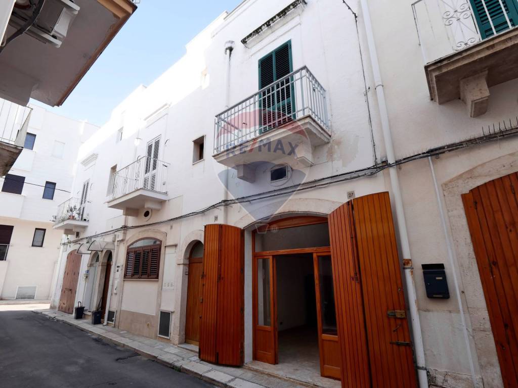 casa indipendente in vendita a Mola di Bari