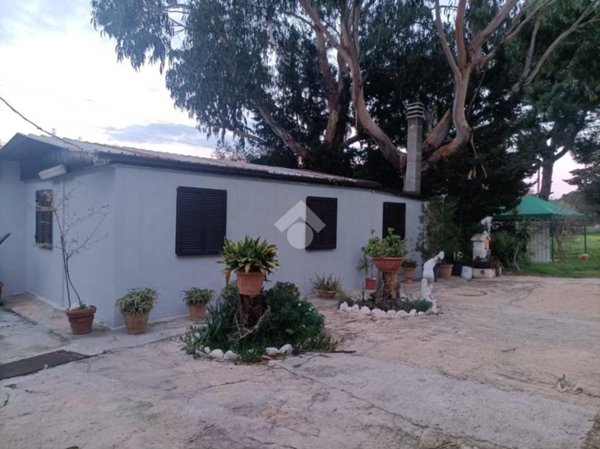 casa indipendente in vendita a Mola di Bari