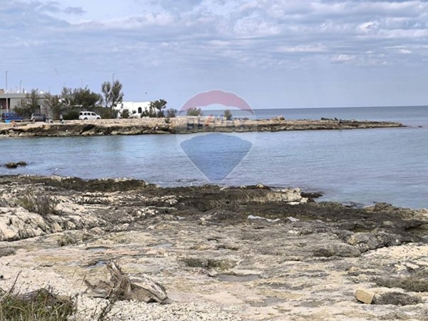 appartamento in vendita a Mola di Bari in zona Cozze