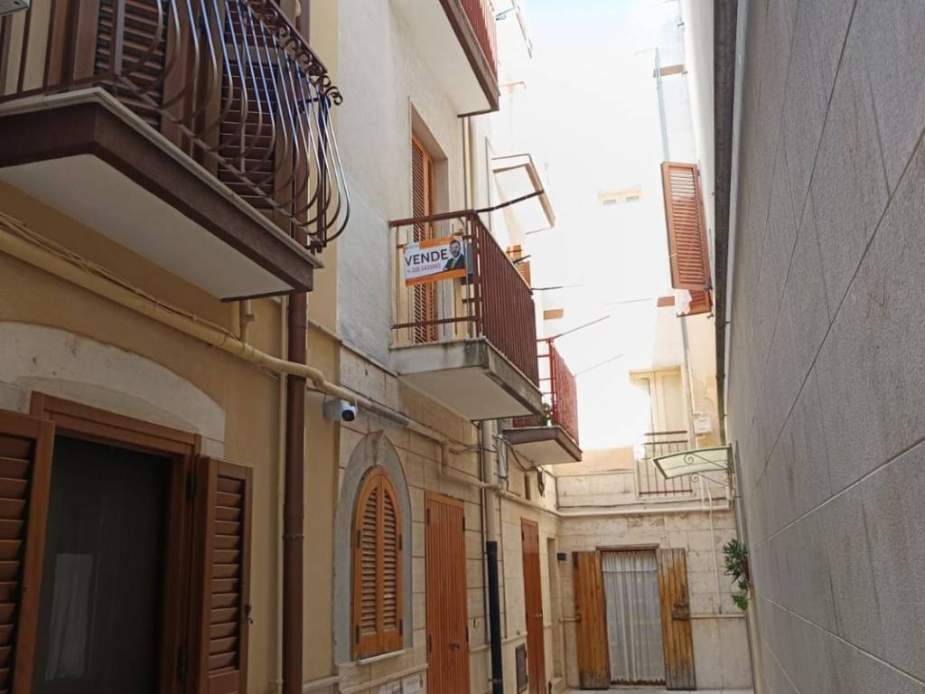 casa indipendente in vendita a Mola di Bari