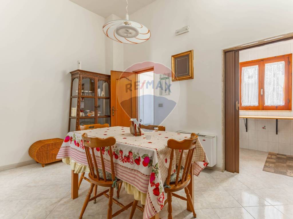 casa indipendente in vendita a Mola di Bari