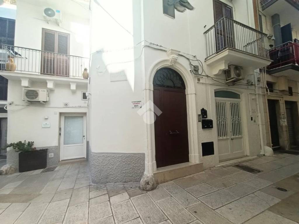 casa indipendente in vendita a Mola di Bari