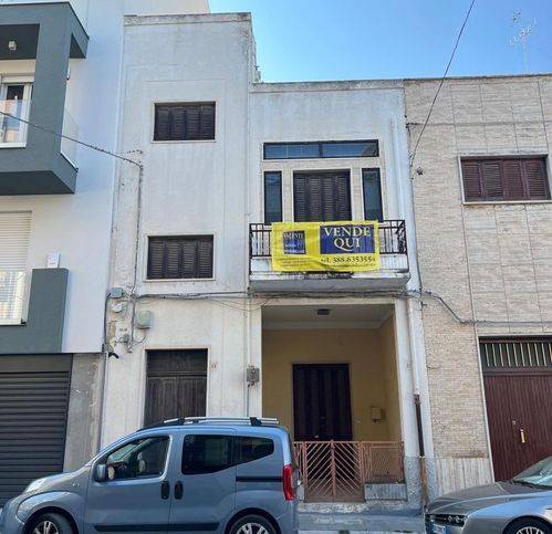 casa indipendente in vendita a Mola di Bari