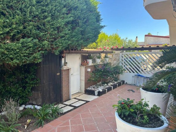 appartamento in vendita a Mola di Bari in zona Cozze