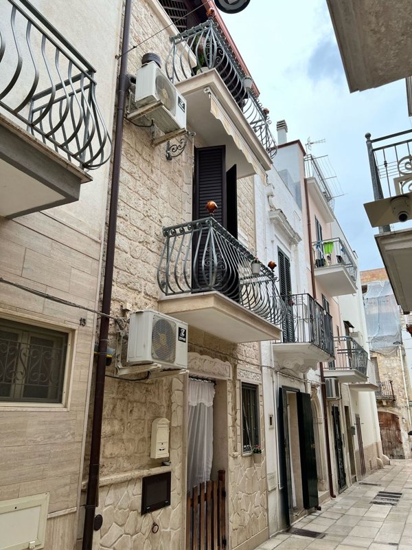 casa indipendente in vendita a Mola di Bari