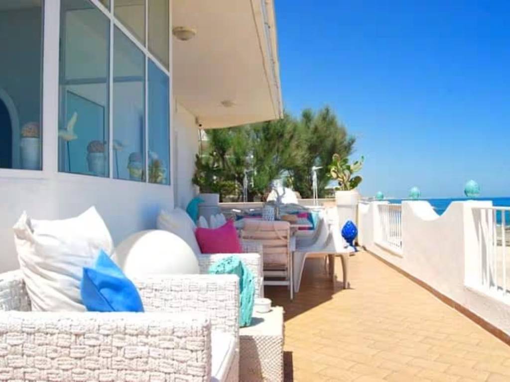 casa indipendente in vendita a Mola di Bari