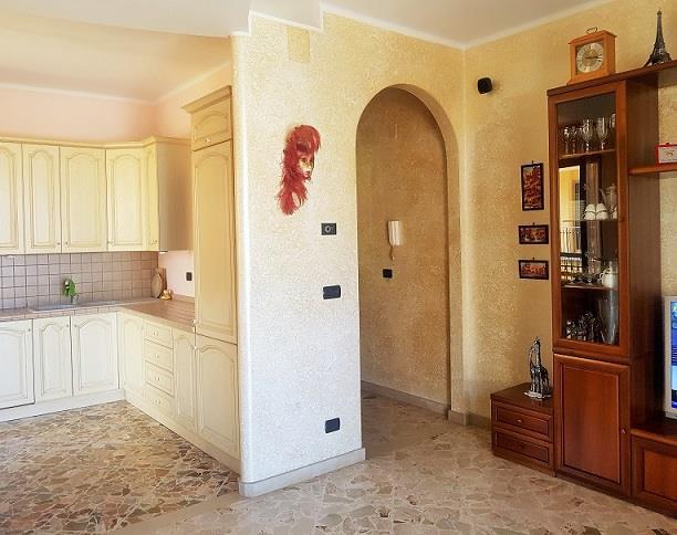 appartamento in vendita a Mola di Bari