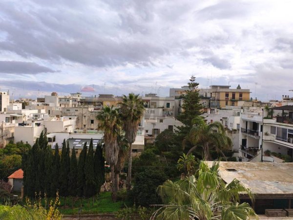 appartamento in vendita a Mola di Bari