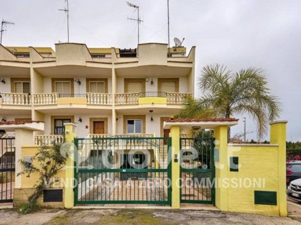 casa indipendente in vendita a Mola di Bari