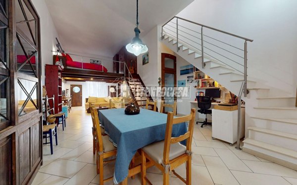 casa indipendente in vendita a Mola di Bari