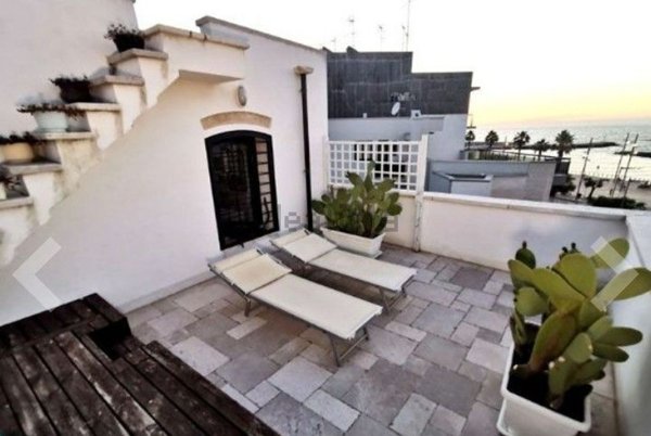 casa indipendente in vendita a Mola di Bari