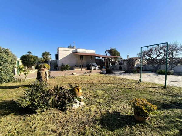 casa indipendente in vendita a Mola di Bari