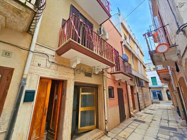 casa indipendente in vendita a Mola di Bari