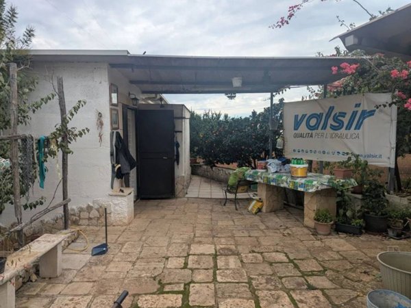 casa indipendente in vendita a Mola di Bari