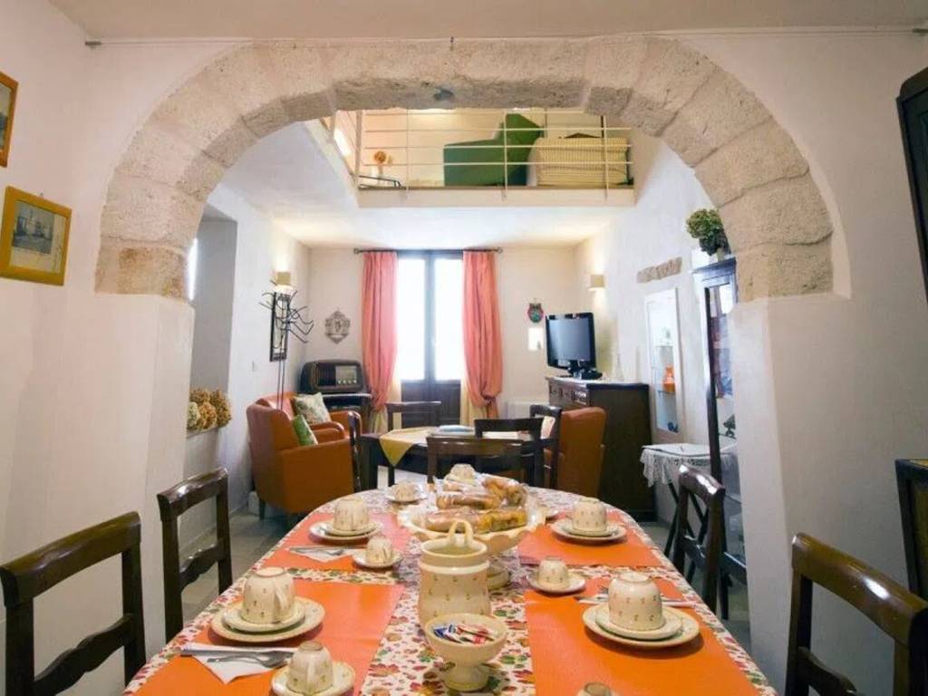casa indipendente in vendita a Mola di Bari