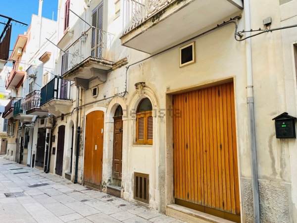 casa indipendente in vendita a Mola di Bari
