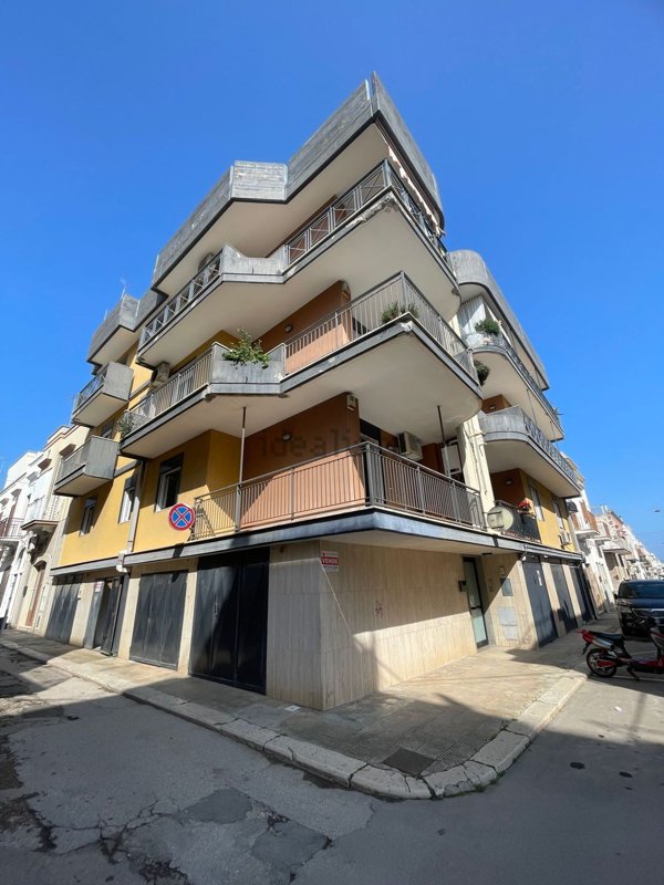 appartamento in vendita a Mola di Bari