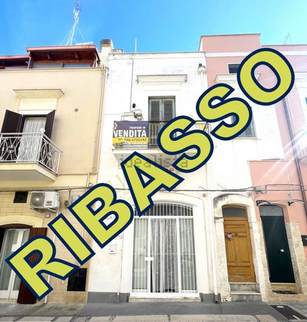 casa indipendente in vendita a Mola di Bari