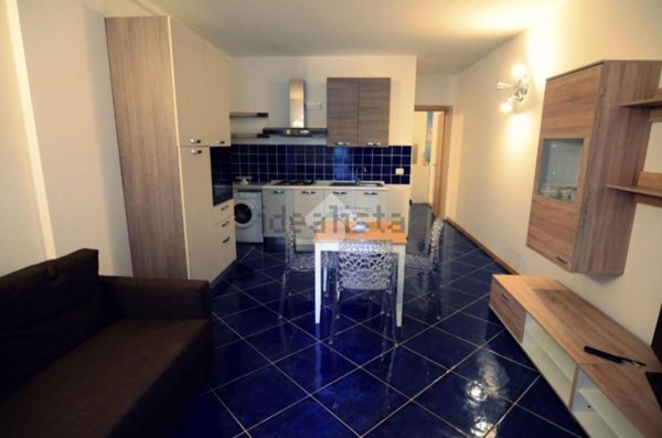 appartamento in vendita a Mola di Bari in zona Cozze