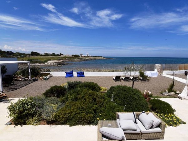 casa indipendente in vendita a Mola di Bari