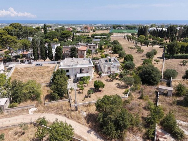 casa indipendente in vendita a Mola di Bari