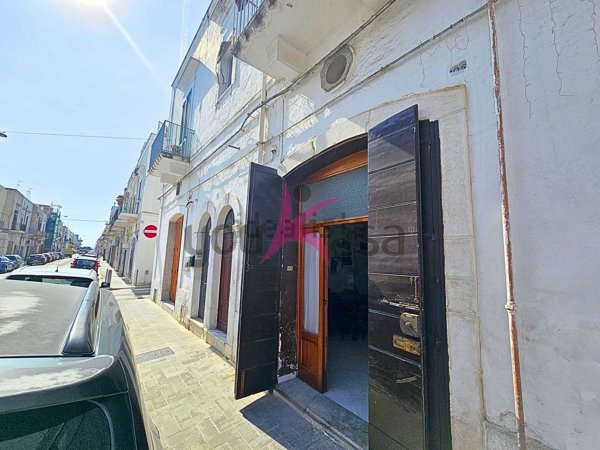casa indipendente in vendita a Mola di Bari