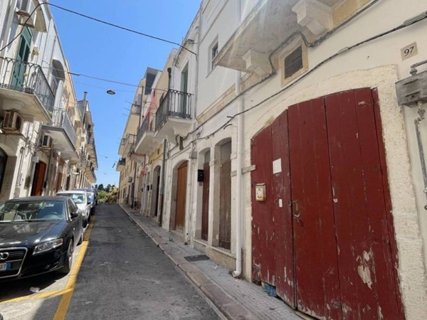 appartamento in vendita a Mola di Bari