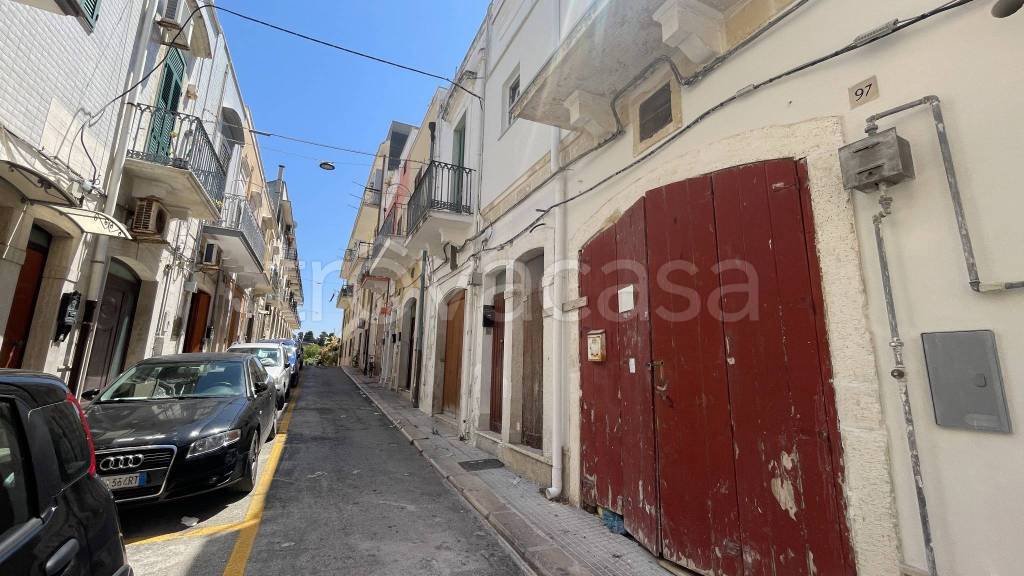 appartamento in vendita a Mola di Bari